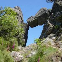 La Porte des fees à Saint Pierre le Vieux.